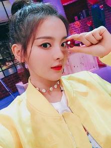 娱乐圈吃瓜50条下载,揭秘明星幕后故事